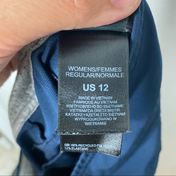 Northface Shorts - Picture 4 of 4